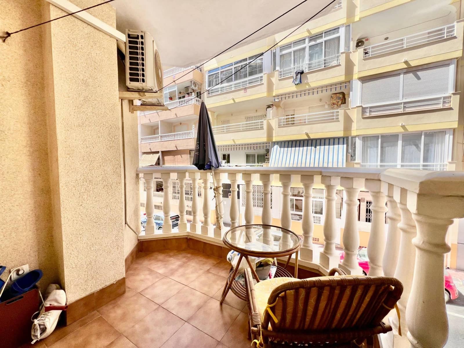 Apartamento de 3 habitaciones en Torrevieja en venta - 169.900 € (Ref: 9206678)