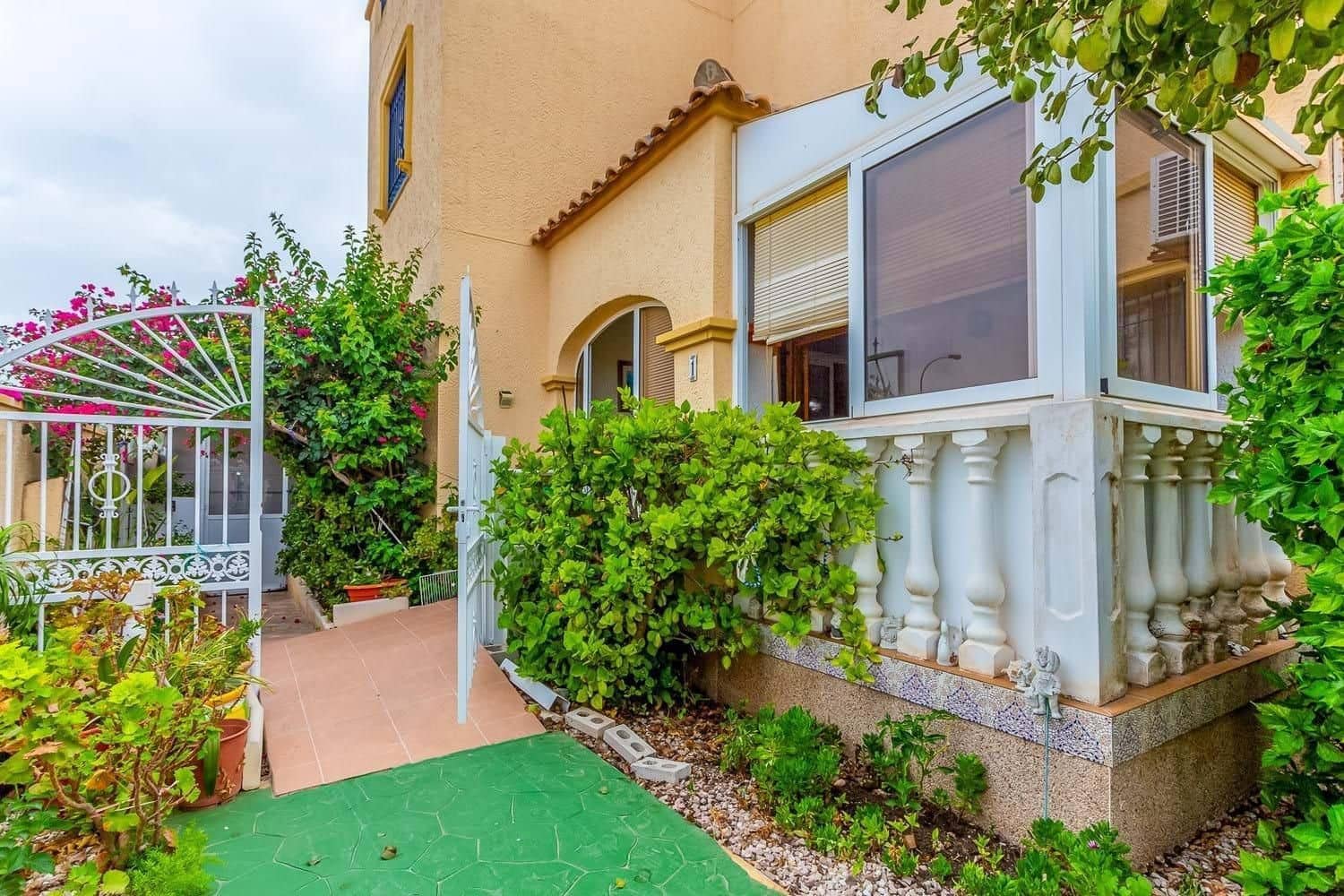 3 camera da letto Villa in vendita in Los Balcones con piscina garage - 299.000 € (Rif: 9236781)