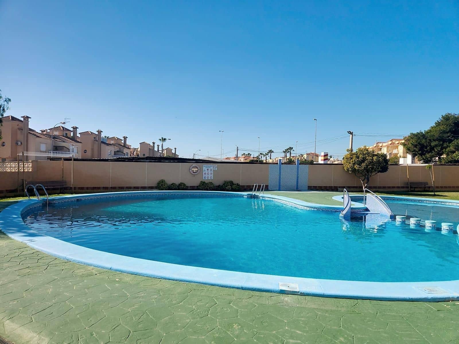 3 camera da letto Villa in vendita in Los Balcones con piscina garage - 299.000 € (Rif: 9236781)