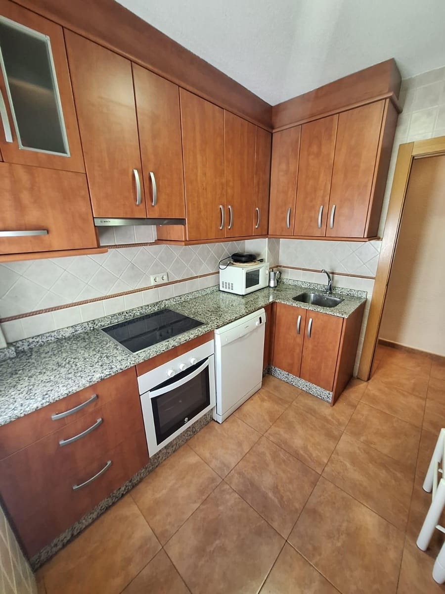 4 sypialnia Apartament na sprzedaż w Torrevieja - 290 000 € (Ref: 9247128)