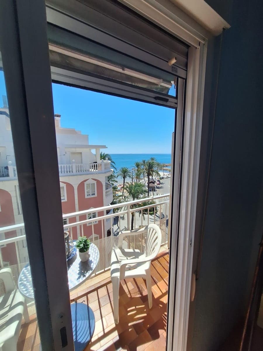 4 sypialnia Apartament na sprzedaż w Torrevieja - 290 000 € (Ref: 9247128)