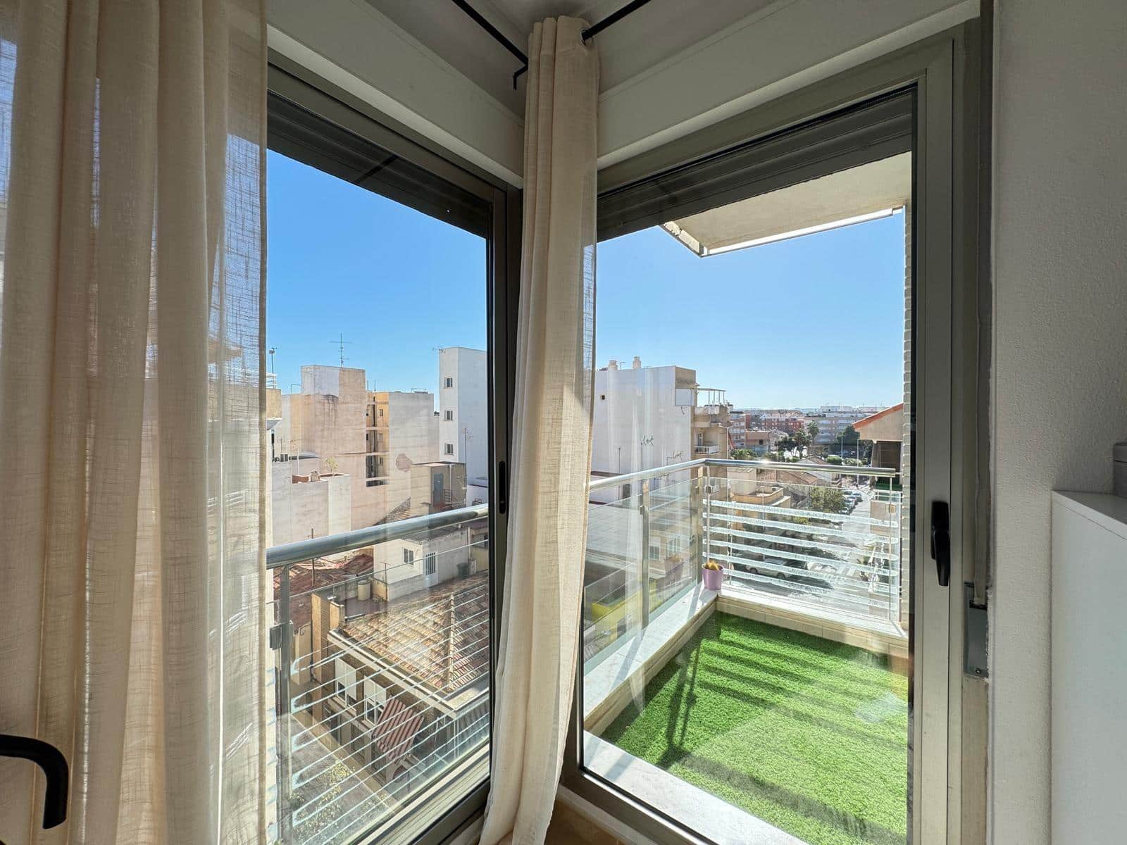 3 quarto Apartamento para venda em Torrevieja - 199 900 € (Ref: 9247129)