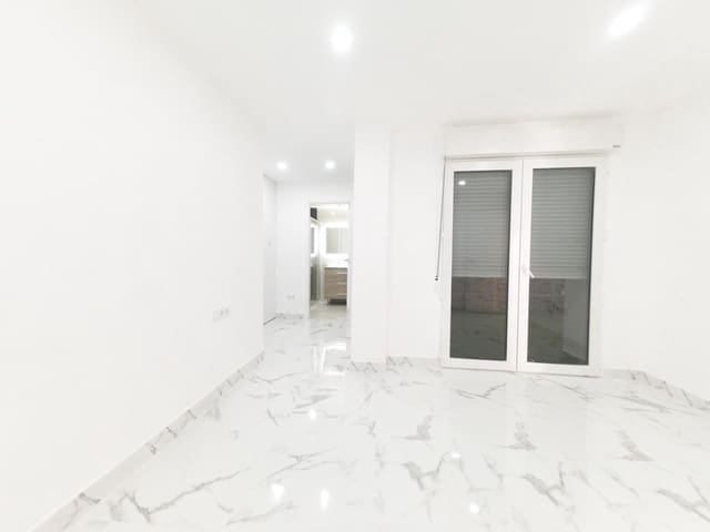 3 sypialnia Apartament przy plaży na sprzedaż w Playa de los Náufragos, Torrevieja z garażem - 209 000 € (Ref: 9247139)