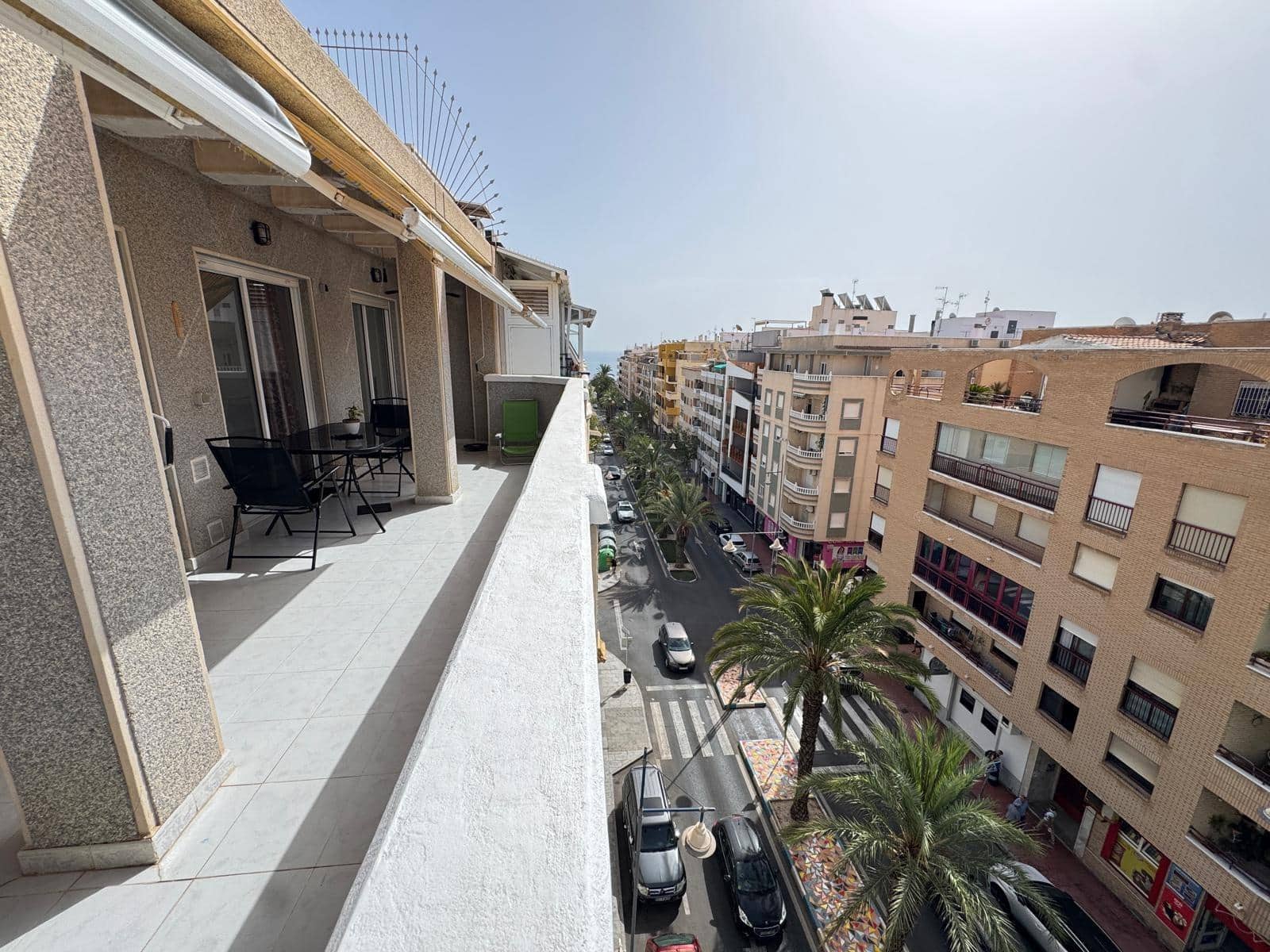 3 sypialnia Penthouse na sprzedaż w Torrevieja z garażem - 210 000 € (Ref: 9248289)