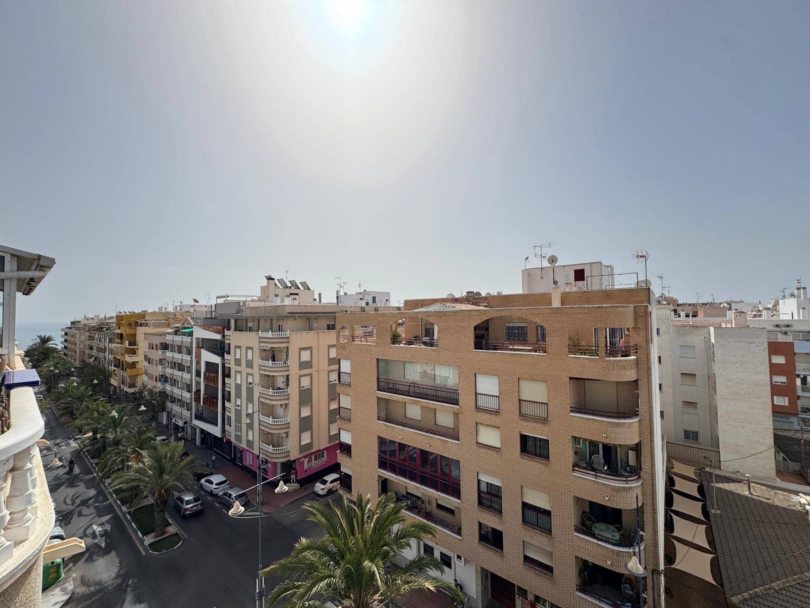 3 sypialnia Penthouse na sprzedaż w Torrevieja z garażem - 210 000 € (Ref: 9248289)