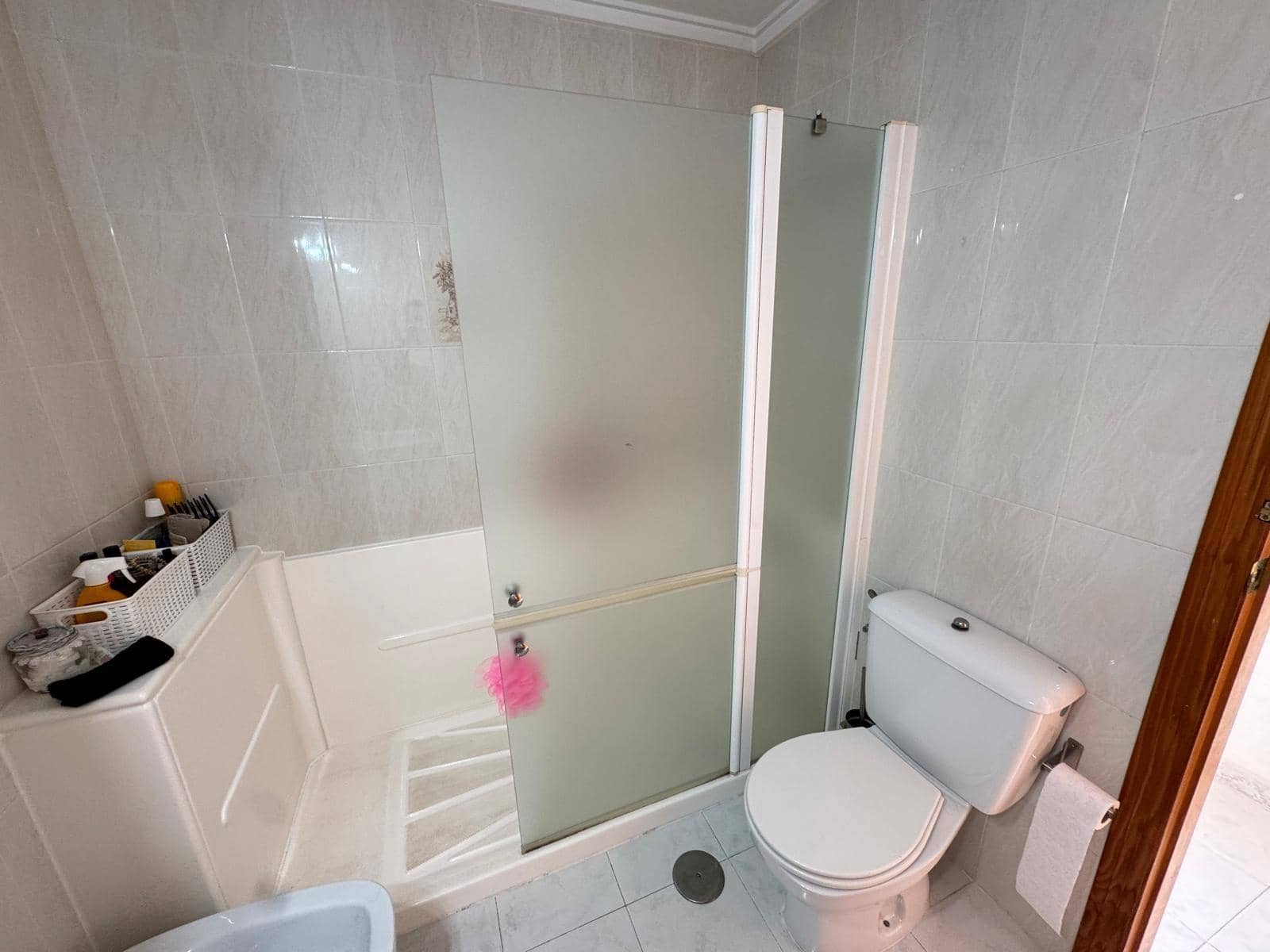 3 sypialnia Penthouse na sprzedaż w Torrevieja z garażem - 210 000 € (Ref: 9248289)