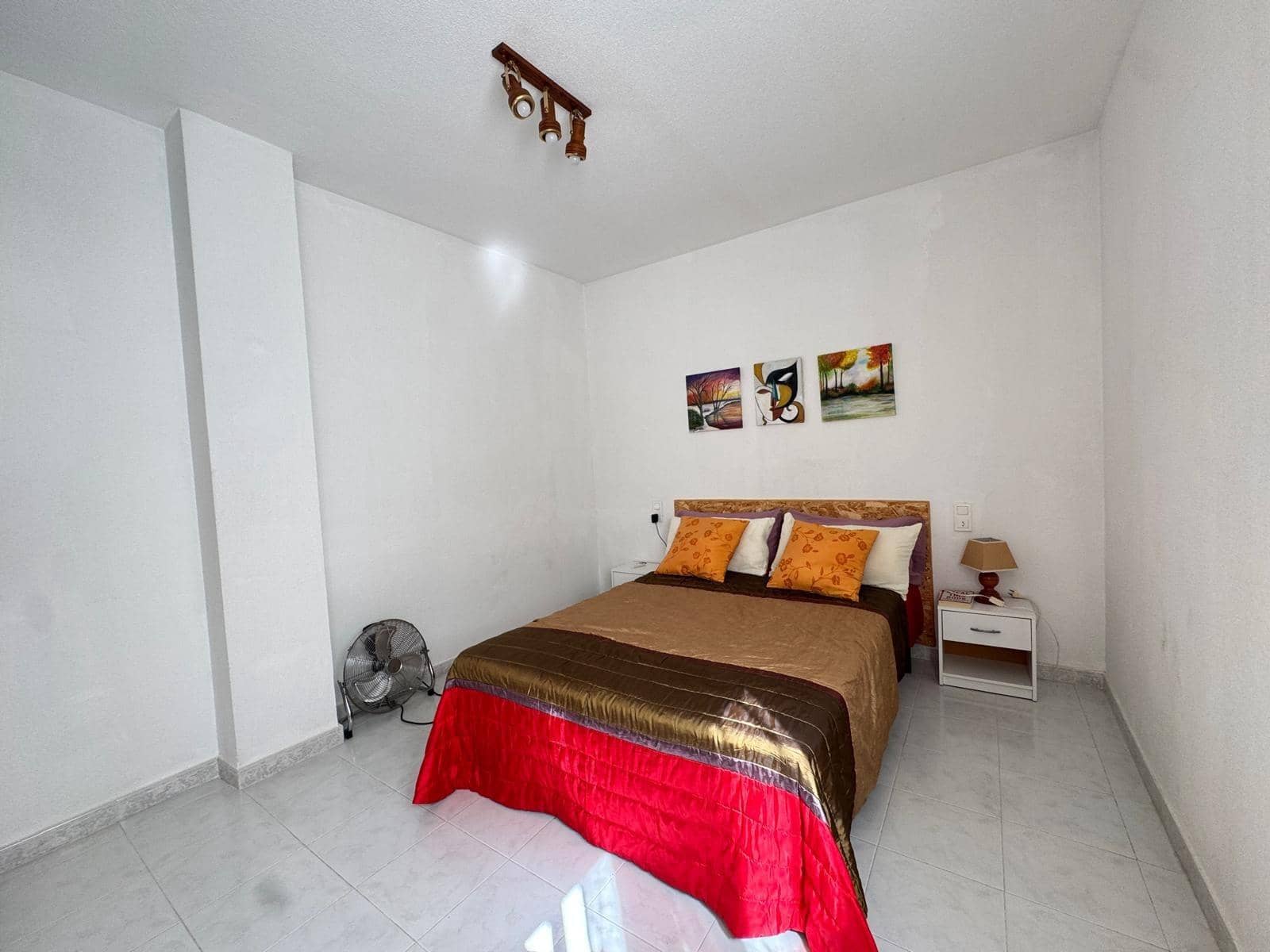 3 sypialnia Penthouse na sprzedaż w Torrevieja z garażem - 210 000 € (Ref: 9248289)