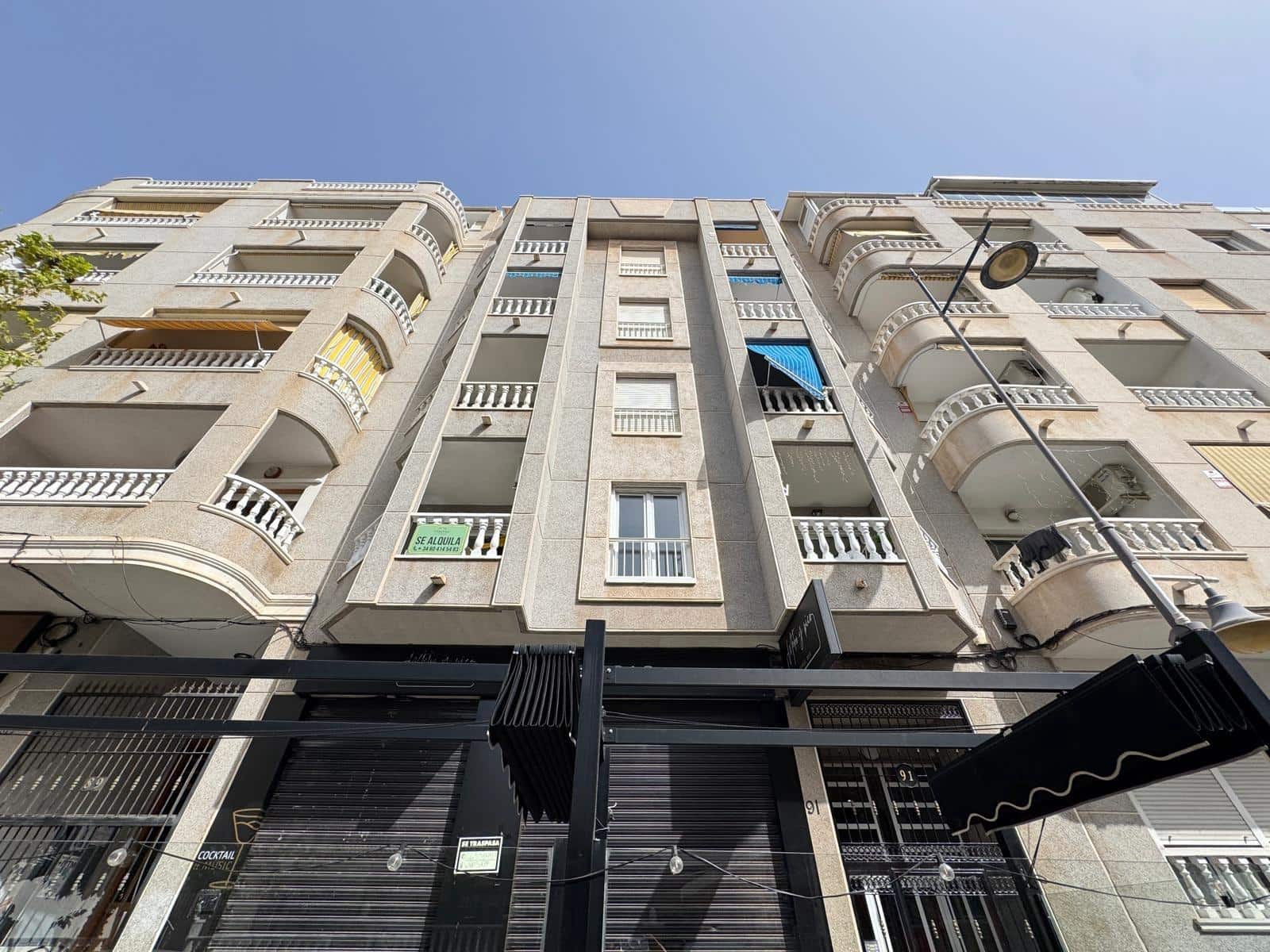 3 sypialnia Penthouse na sprzedaż w Torrevieja z garażem - 210 000 € (Ref: 9248289)