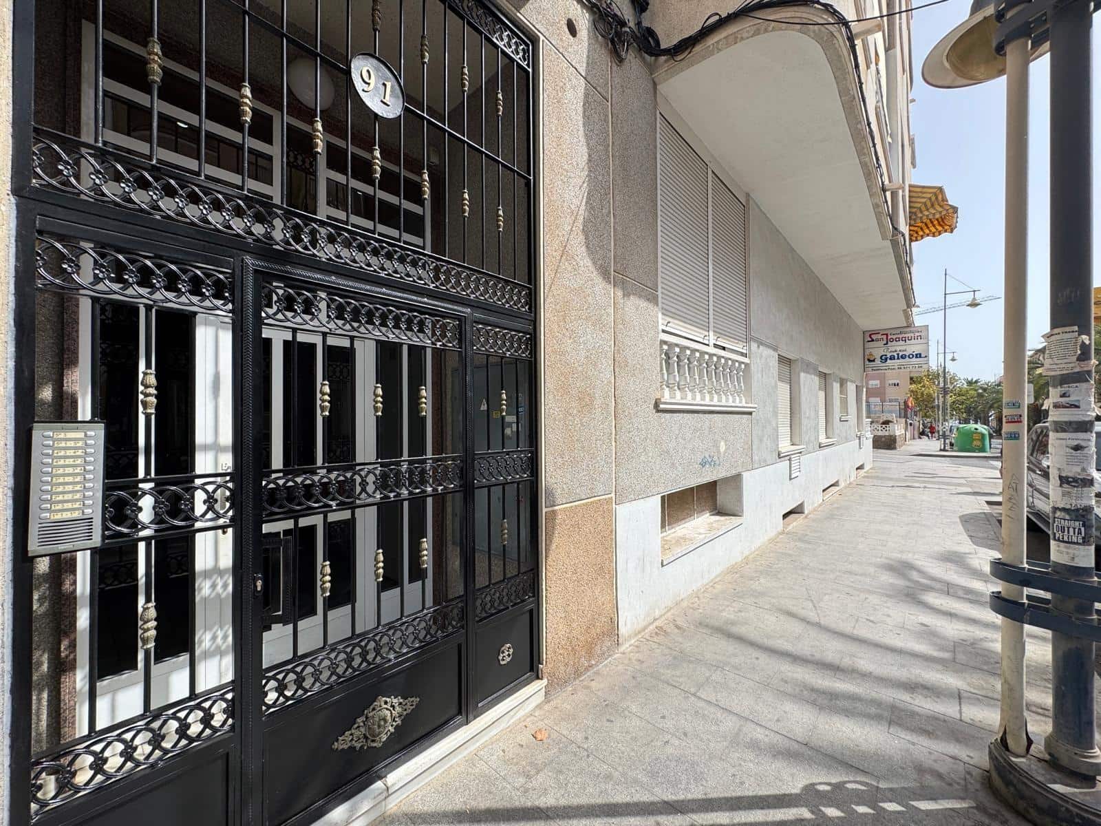 3 sypialnia Penthouse na sprzedaż w Torrevieja z garażem - 210 000 € (Ref: 9248289)