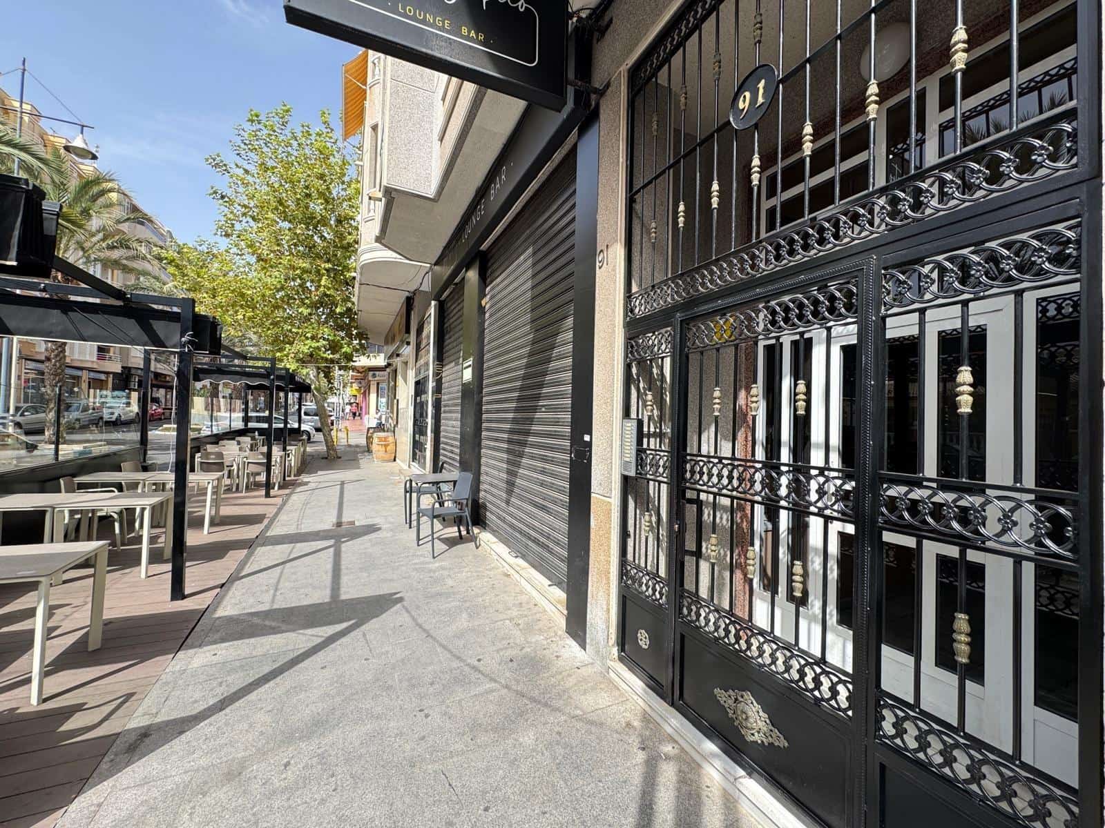 3 sypialnia Penthouse na sprzedaż w Torrevieja z garażem - 210 000 € (Ref: 9248289)