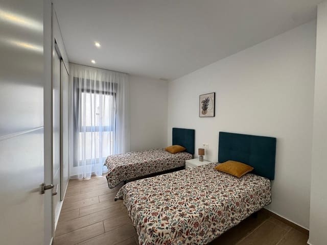 2 camera da letto Appartamento in vendita in Avenida Habaneras - Curva de Palangre, Torrevieja con piscina - 235.000 € (Rif: 9248290)