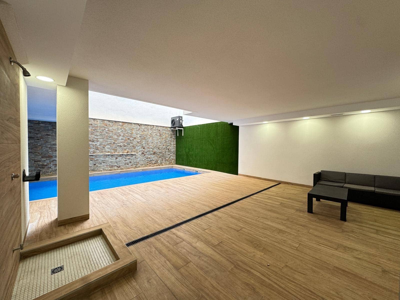 2 camera da letto Appartamento in vendita in Torrevieja con piscina - 235.000 € (Rif: 9248290)