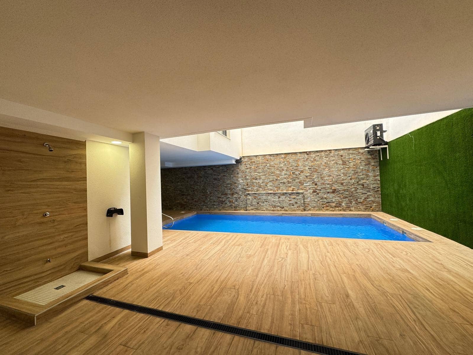 2 camera da letto Appartamento in vendita in Torrevieja con piscina - 235.000 € (Rif: 9248290)