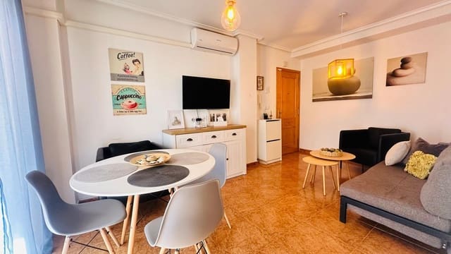 Piso de 2 habitaciones en Centro, Torrevieja en venta - 129.000 € (Ref: 9248291)