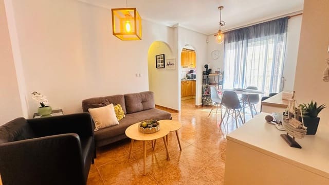 Piso de 2 habitaciones en Centro, Torrevieja en venta - 129.000 € (Ref: 9248291)