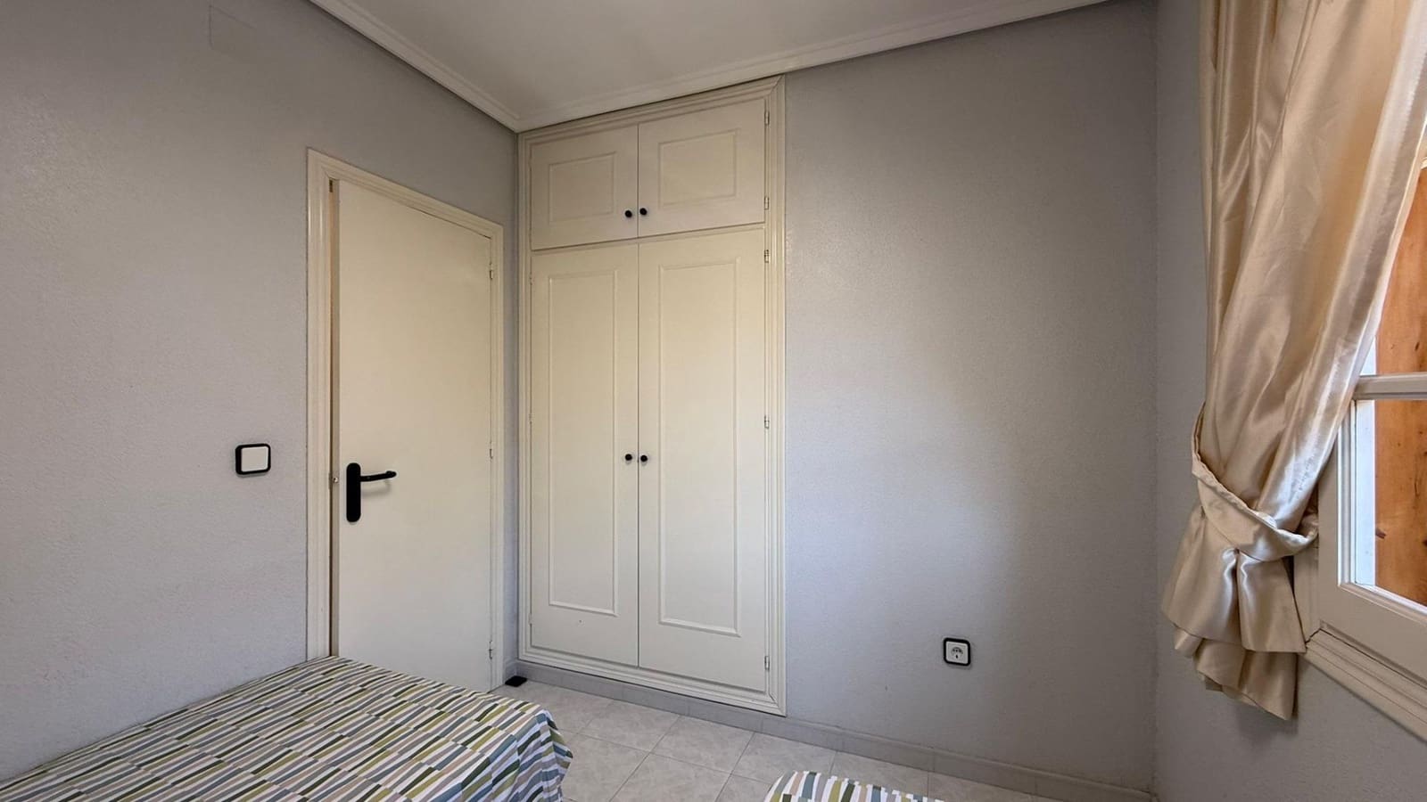 2 soveværelse Bungalow til salg i Punta Prima med swimmingpool - € 169.900 (Ref: 9248293)