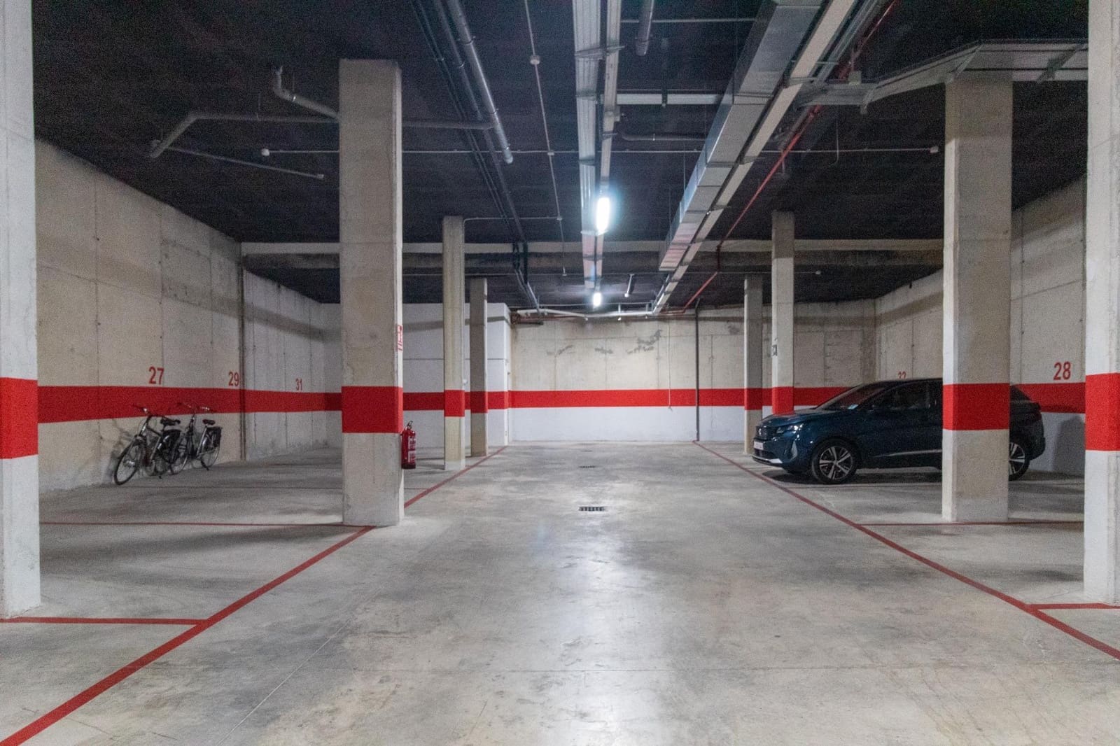 2 makuuhuone Kattohuoneisto myytävänä paikassa Filipinas mukana uima-altaan 
autotalli - 299 000 € (Ref: 9248820)