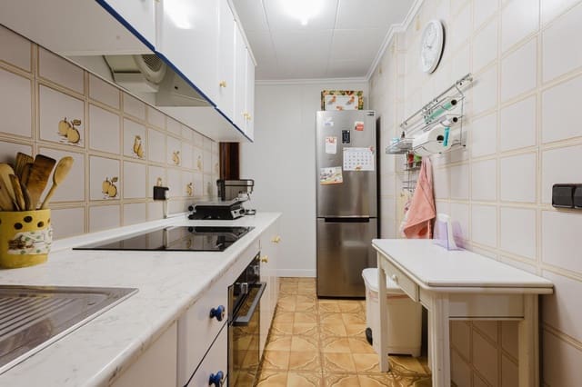 3 bedroom Apartment for sale in Playa del Acequión, Torrevieja with pool - € 249,000 (Ref: 9257558)