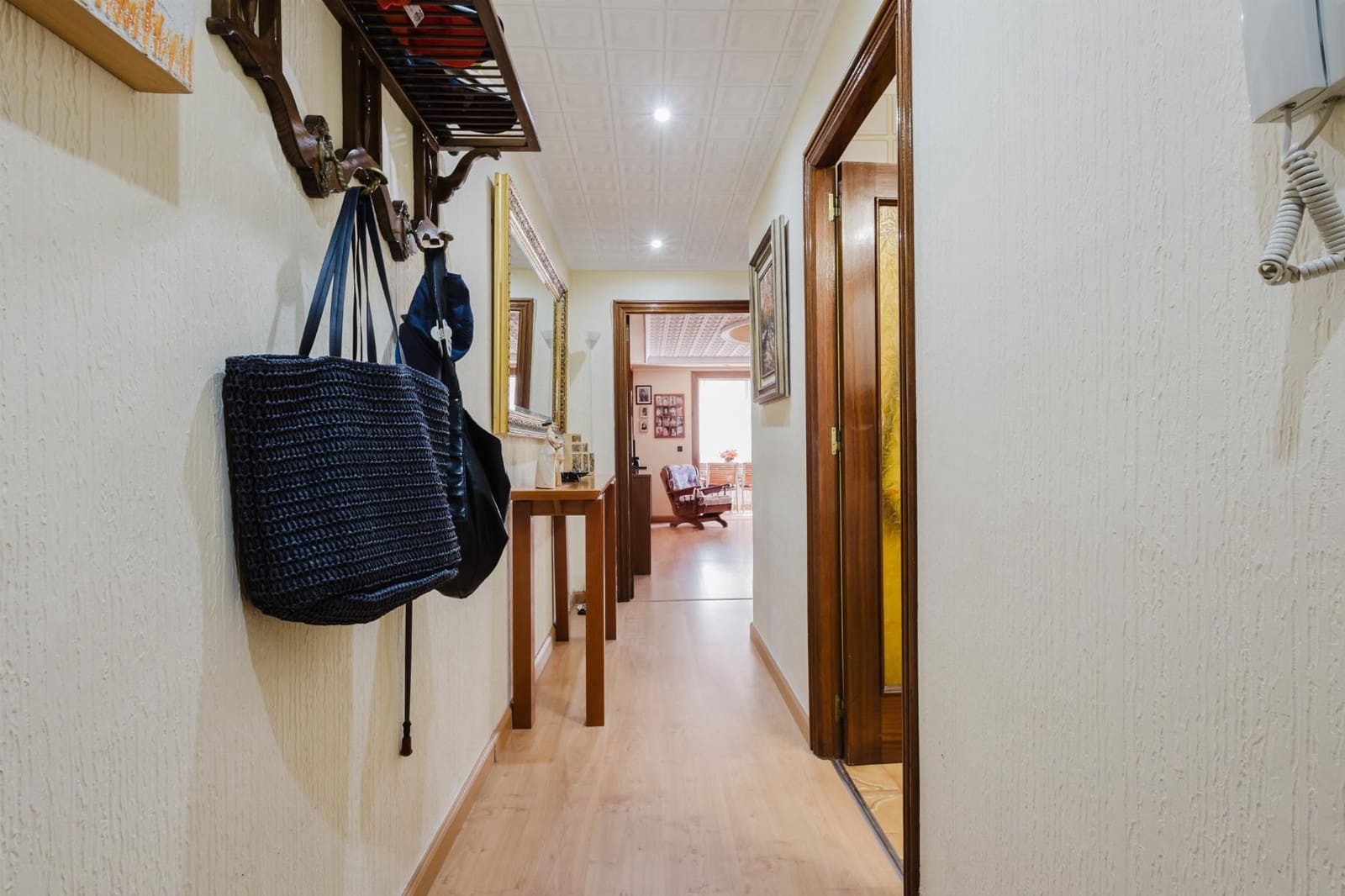 3 bedroom Apartment for sale in Torrevieja with pool - € 249,000 (Ref: 9257558)