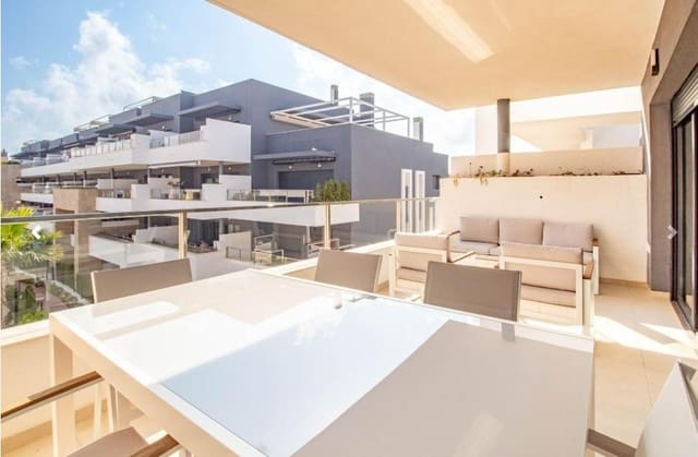 Apartamento de 2 habitaciones en Playa Flamenca, Orihuela en venta con piscina - 425.000 € (Ref: 9262809)