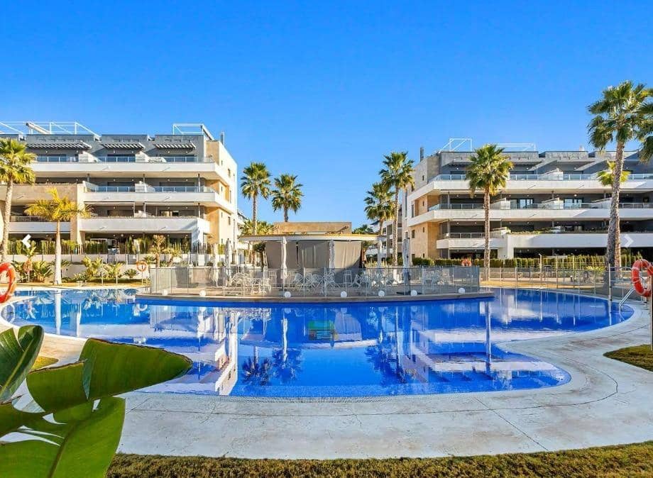 Apartamento de 2 habitaciones en Orihuela Costa en venta con piscina - 425.000 € (Ref: 9262809)