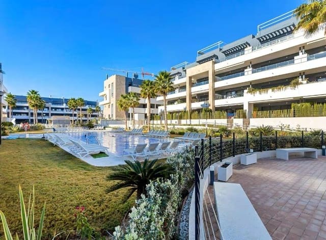 Apartamento de 2 habitaciones en Playa Flamenca, Orihuela en venta con piscina - 425.000 € (Ref: 9262809)