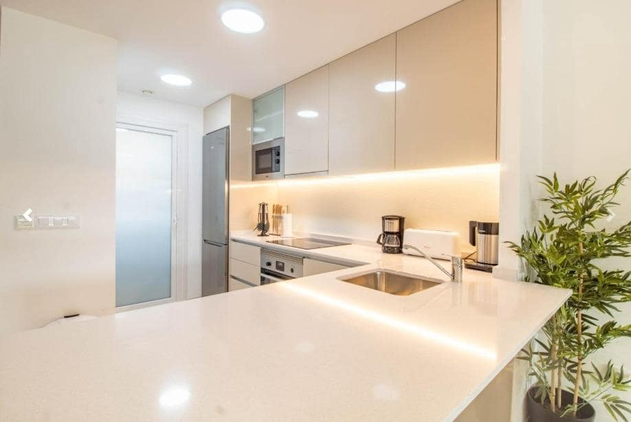 Apartamento de 2 habitaciones en Orihuela Costa en venta con piscina - 425.000 € (Ref: 9262809)