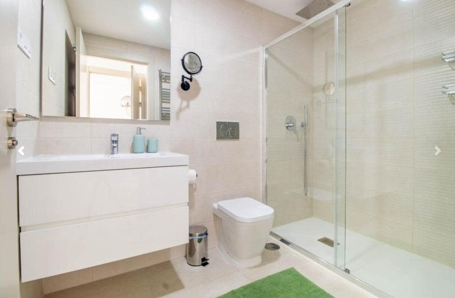 Apartamento de 2 habitaciones en Orihuela Costa en venta con piscina - 425.000 € (Ref: 9262809)