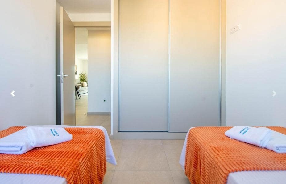 Apartamento de 2 habitaciones en Orihuela Costa en venta con piscina - 425.000 € (Ref: 9262809)