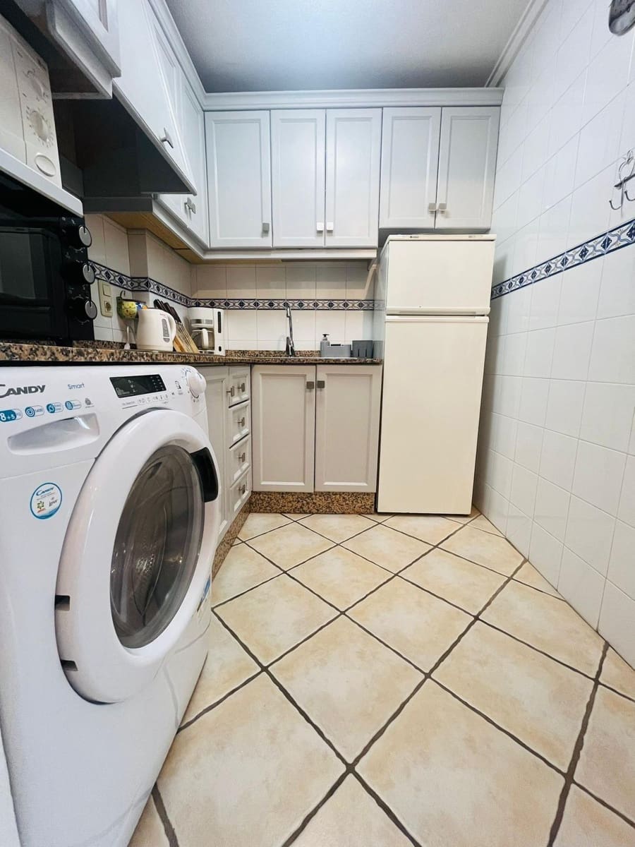 Apartamento de 1 habitación en Torrevieja en venta - 105.000 € (Ref: 9264361)