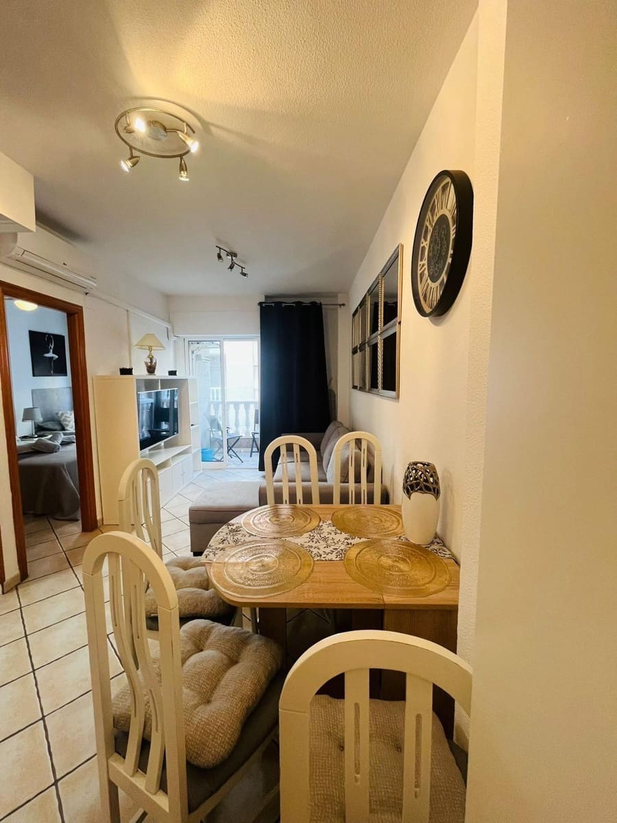 Apartamento de 1 habitación en Torrevieja en venta - 105.000 € (Ref: 9264361)