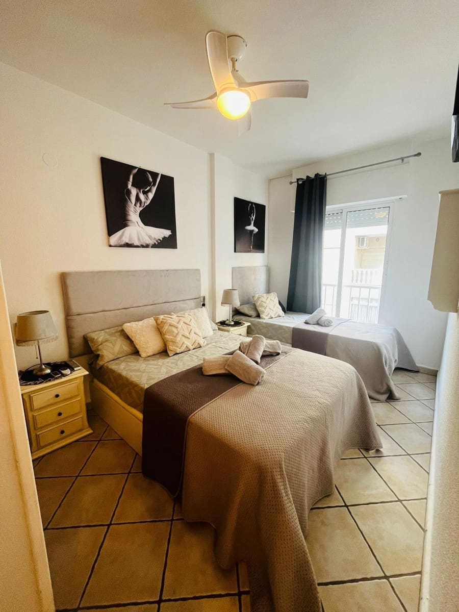 Apartamento de 1 habitación en Torrevieja en venta - 105.000 € (Ref: 9264361)