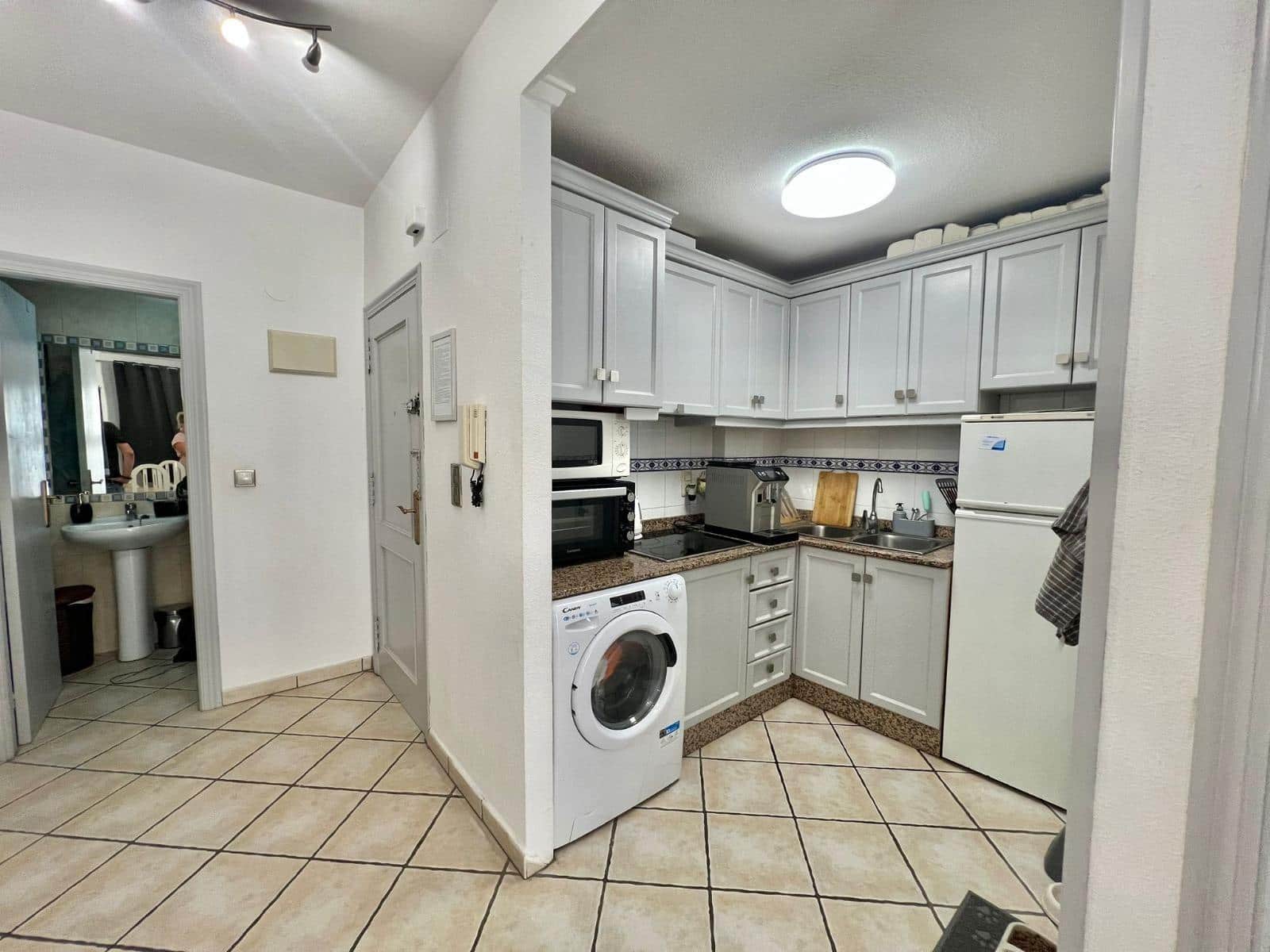 Apartamento de 1 habitación en Torrevieja en venta - 105.000 € (Ref: 9264361)