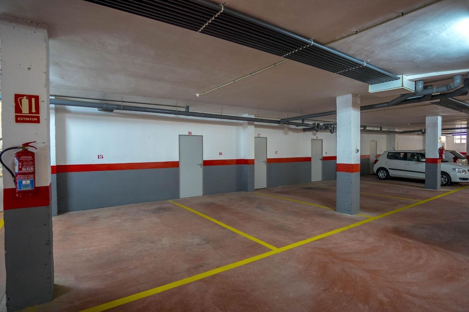 2 bedroom Apartment for sale in Campoamor with pool garage - € 269,000 (Ref: 9264365)