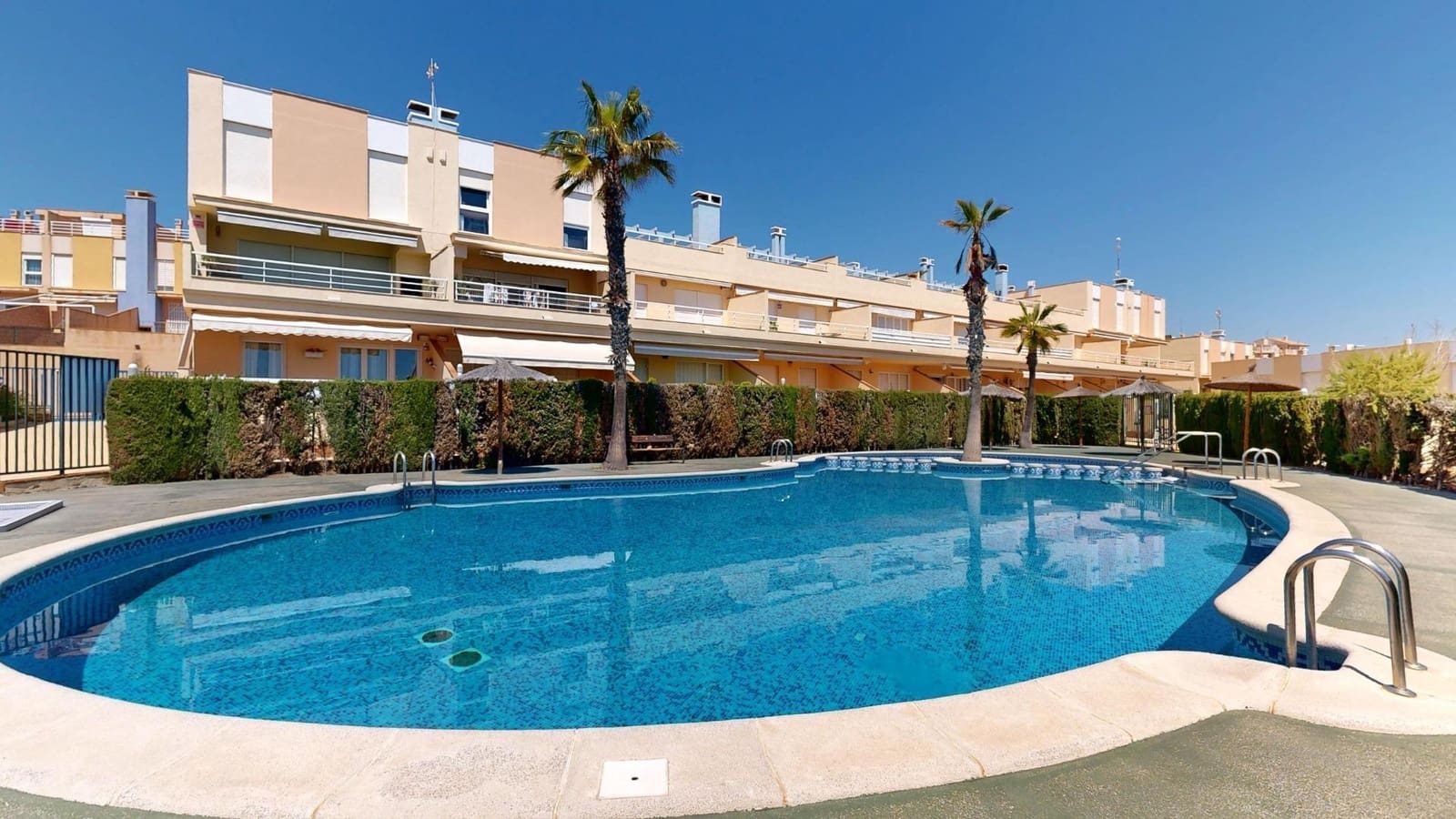 2 bedroom Apartment for sale in Campoamor with pool garage - € 269,000 (Ref: 9264365)