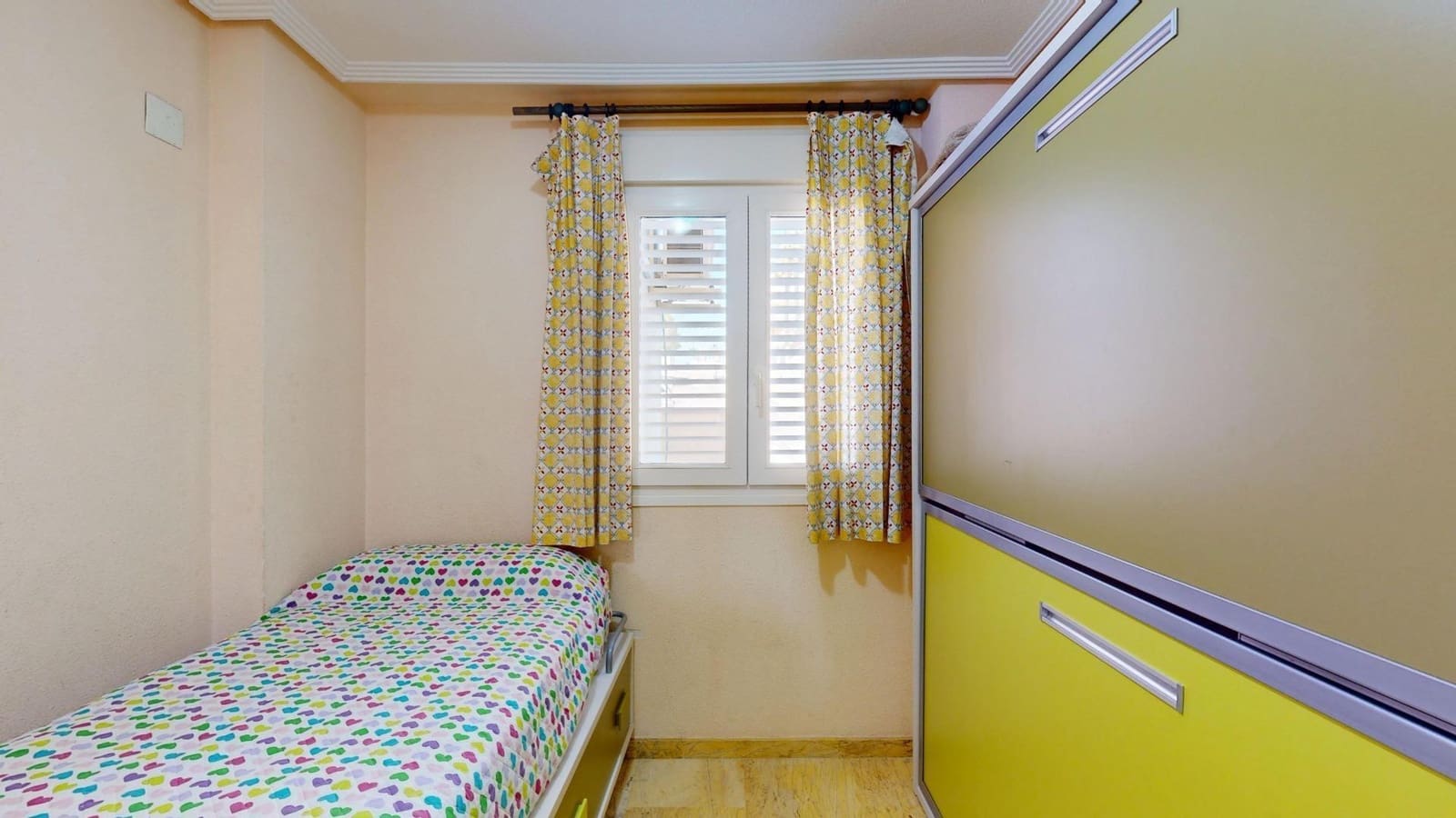 2 bedroom Apartment for sale in Campoamor with pool garage - € 269,000 (Ref: 9264365)