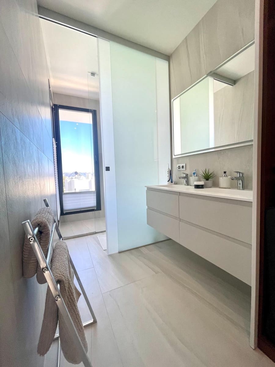 3 chambre Villa/Maison Semi-Mitoyenne à vendre à Finestrat - 595 999 € (Ref: 9264368)