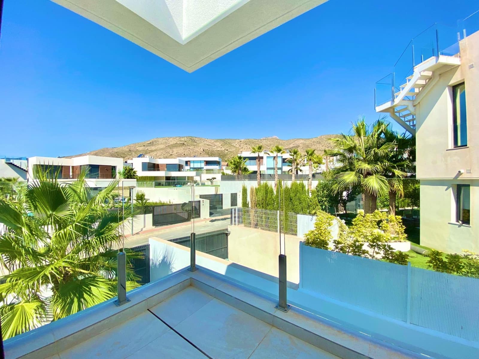 3 chambre Villa/Maison Semi-Mitoyenne à vendre à Finestrat - 595 999 € (Ref: 9264368)