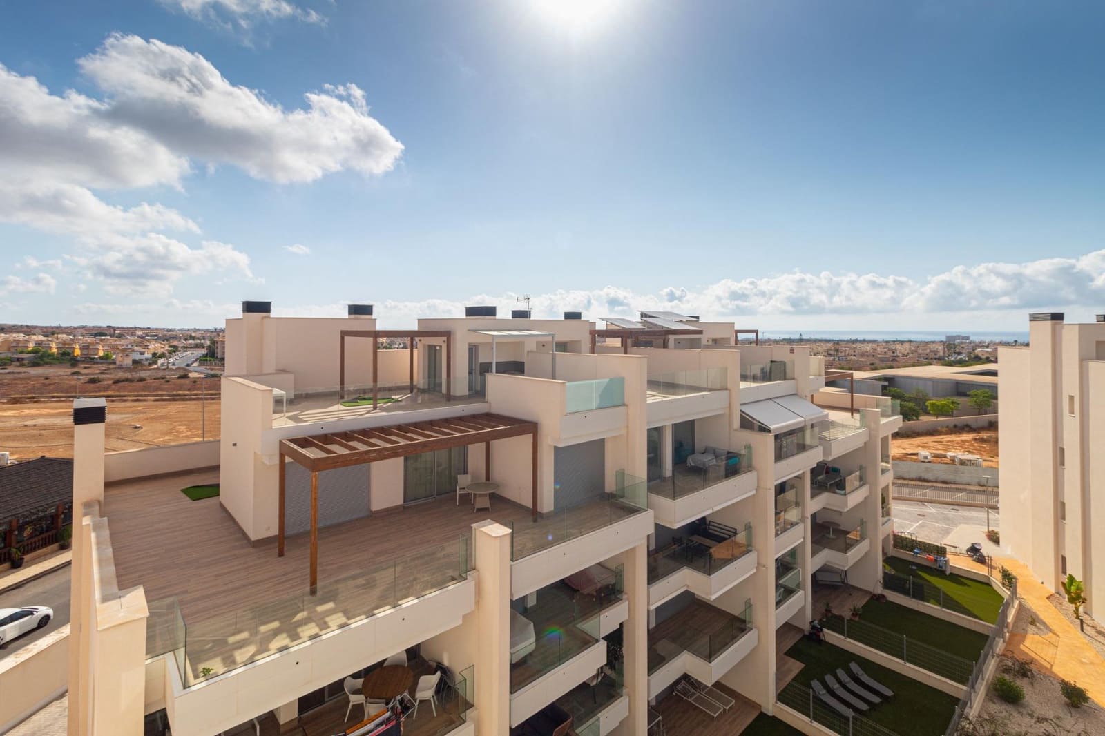 Ático de 2 habitaciones en Orihuela Costa en venta con piscina - 314.900 € (Ref: 9265445)