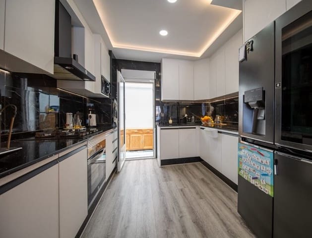 3 makuuhuone Omakotitalo myytävänä paikassa Lomas de Cabo Roig - Los Dolses, Orihuela mukana uima-altaan 
autotalli - 269 000 € (Ref: 9265450)