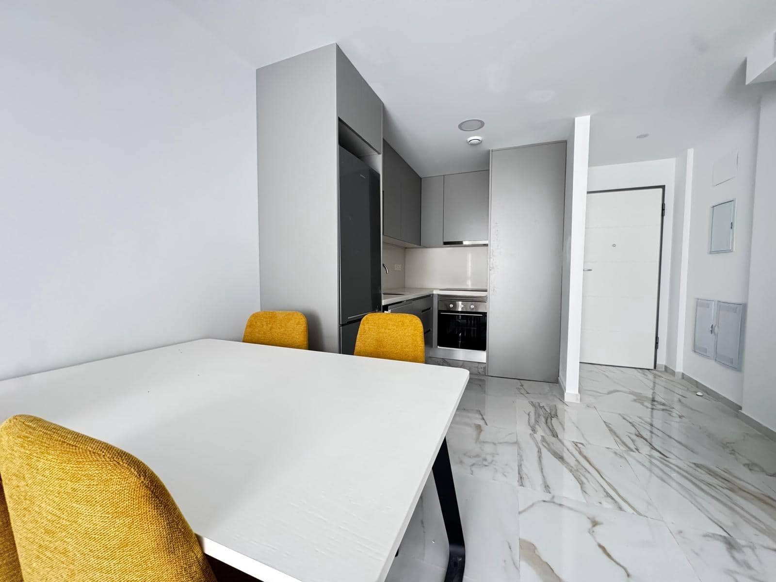 1 makuuhuone Huoneisto myytävänä paikassa Torrevieja - 159 900 € (Ref: 9288223)