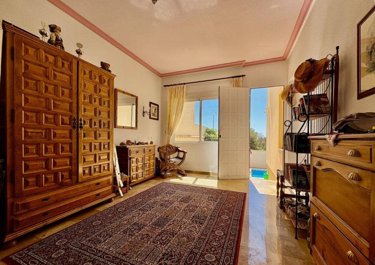 2 soverom Villa til salgs i Orihuela Costa med svømmebasseng garasje - € 435 000 (Ref: 9288229)