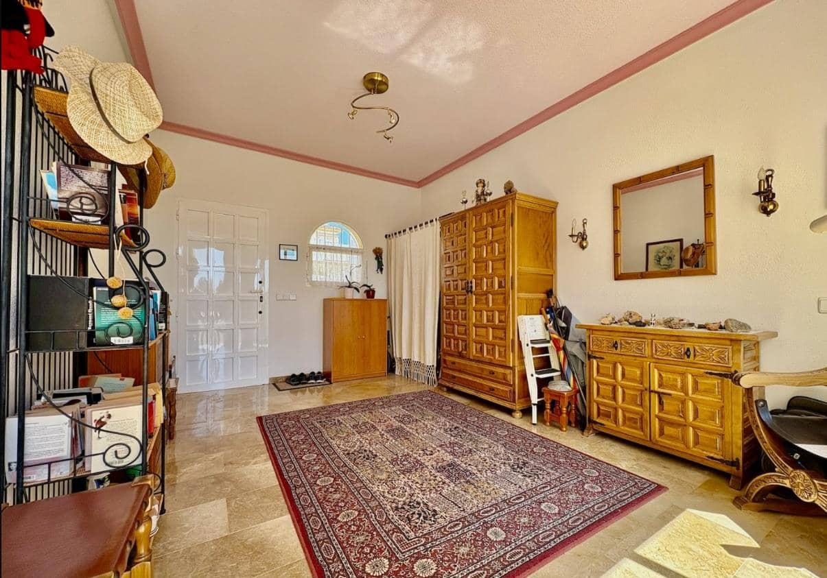 2 soverom Villa til salgs i Orihuela Costa med svømmebasseng garasje - € 435 000 (Ref: 9288229)