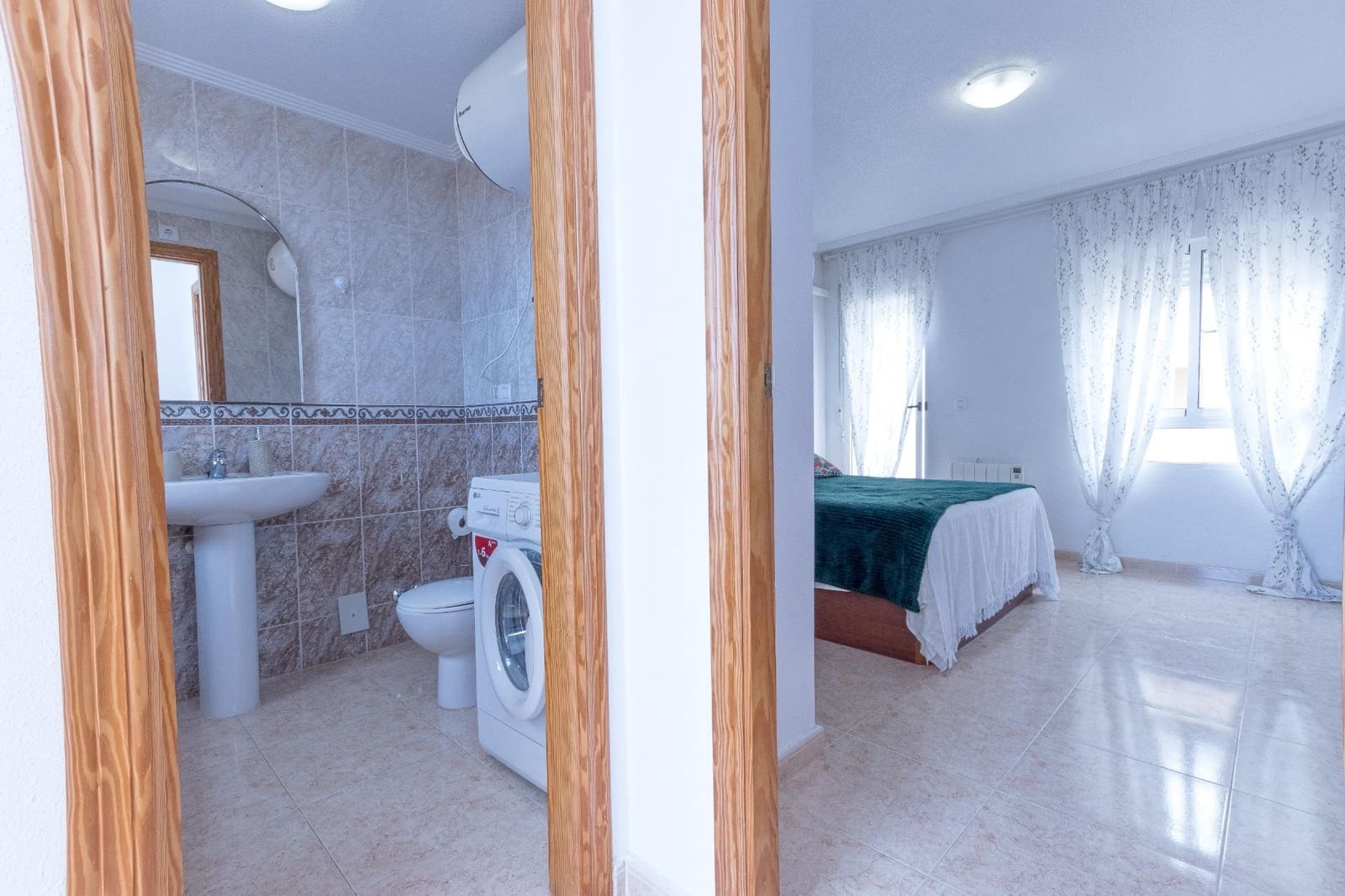 2 bedroom Apartment for rent in Torre del Moro with pool - € 1,000 (Ref: 9288233)