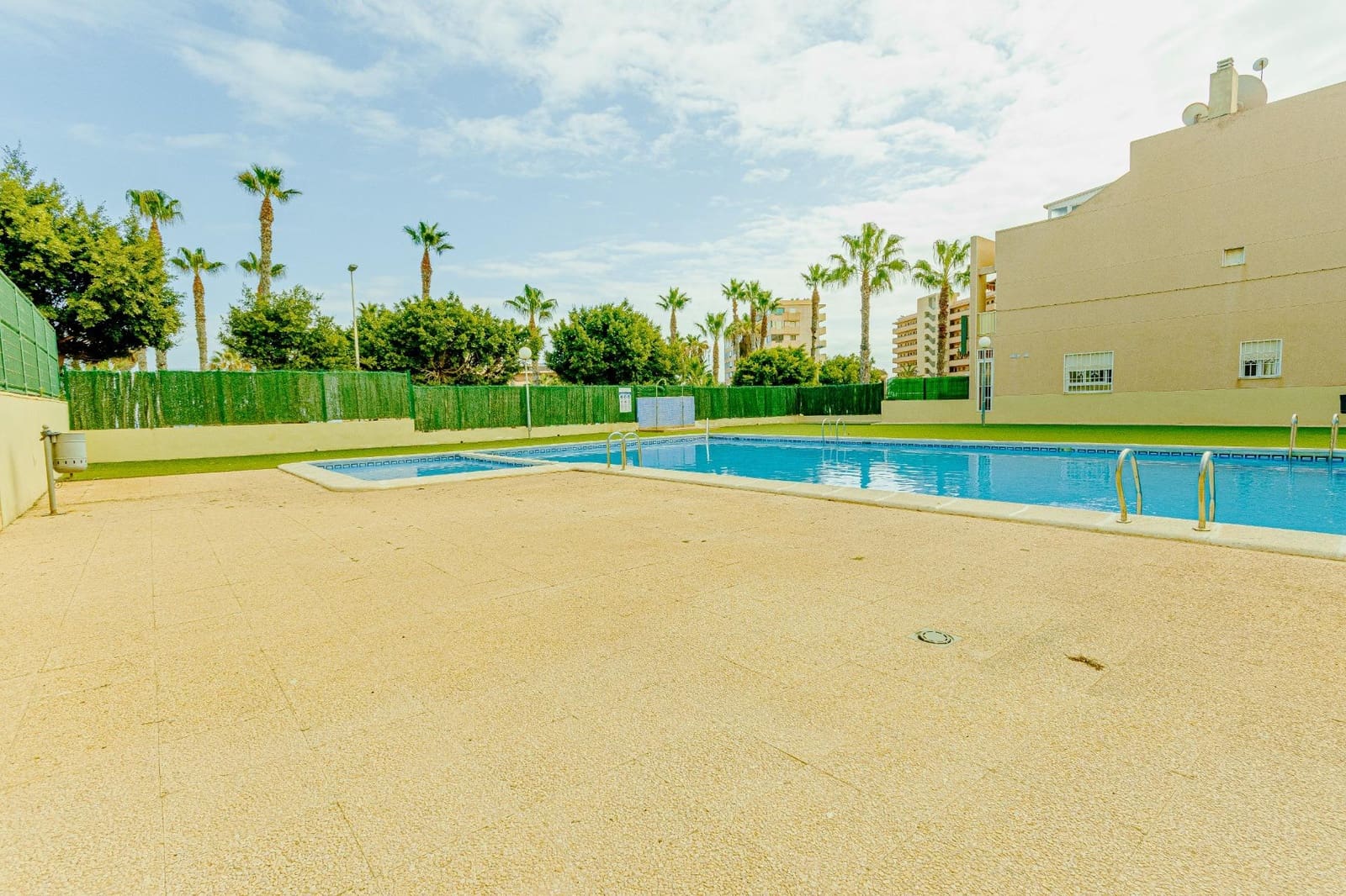 2 bedroom Apartment for rent in Torre del Moro with pool - € 1,000 (Ref: 9288233)