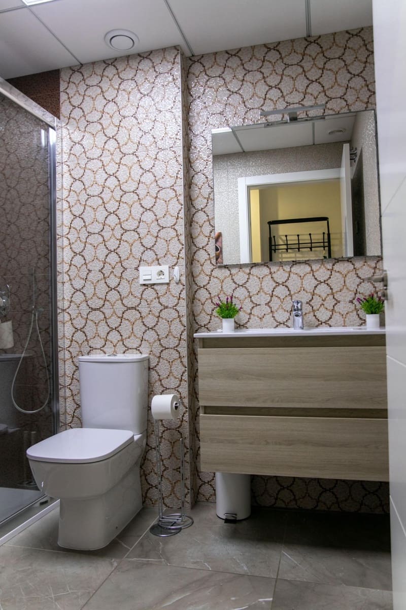 2 bedroom Apartment for sale in Torrevieja with pool - € 269,990 (Ref: 9306356)