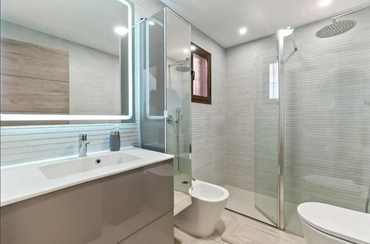 3 soverom Rekkehus til salgs i Aguas Nuevas med svømmebasseng - € 329 000 (Ref: 9306359)