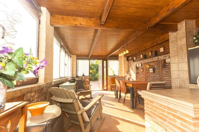 6 slaapkamer Villa te koop in Los Balcones - Los Altos, Torrevieja met zwembad garage - € 930.000 (Ref: 9318019)