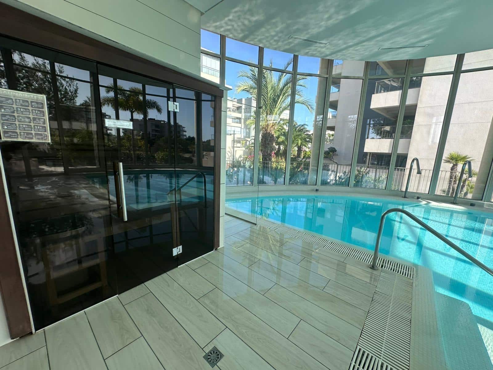 2 sovrum Lägenhet till salu i Villamartin med pool - 340 000 € (Ref: 9322611)