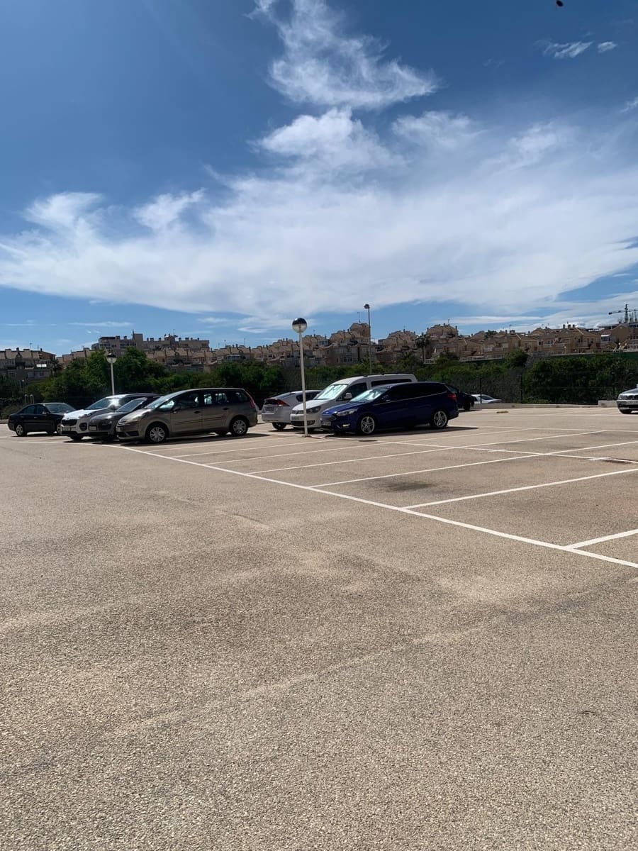 2 slaapkamer Appartement te koop in Torrevieja met zwembad - € 219.900 (Ref: 9322612)